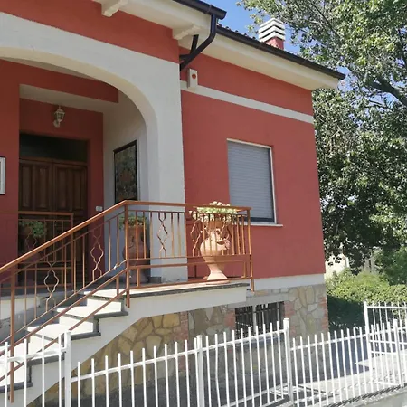 Falcobianco Bed & Breakfast