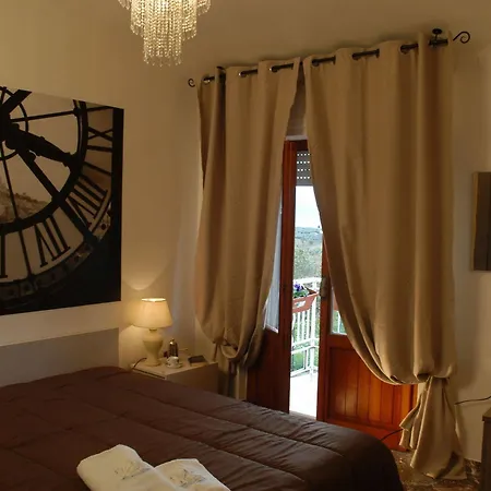 Bed & Breakfast Falcobianco Montefalco
