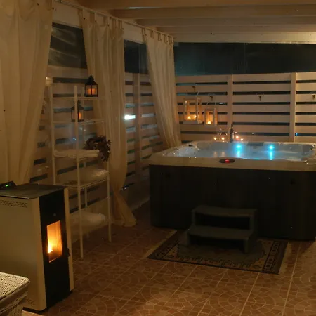 Falcobianco Bed & Breakfast