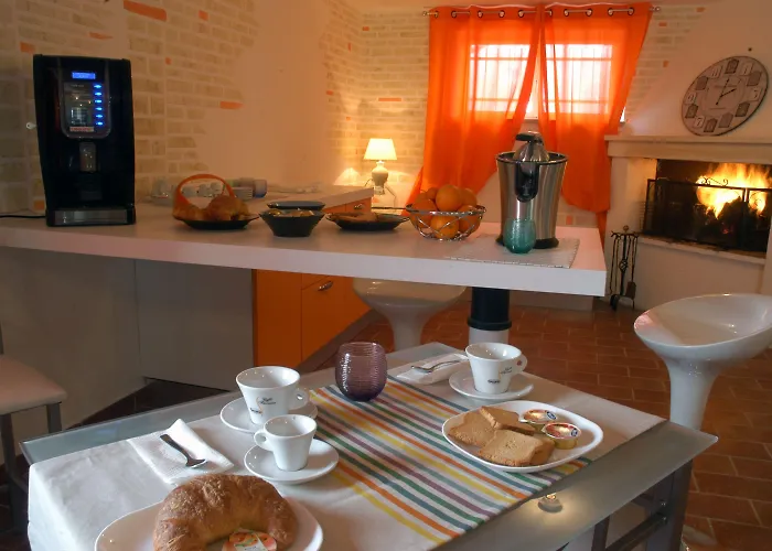 Falcobianco Bed & Breakfast